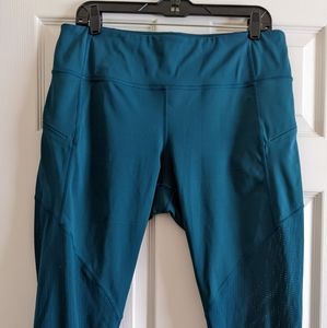 Athleta Contender Mesh Capri L Teal